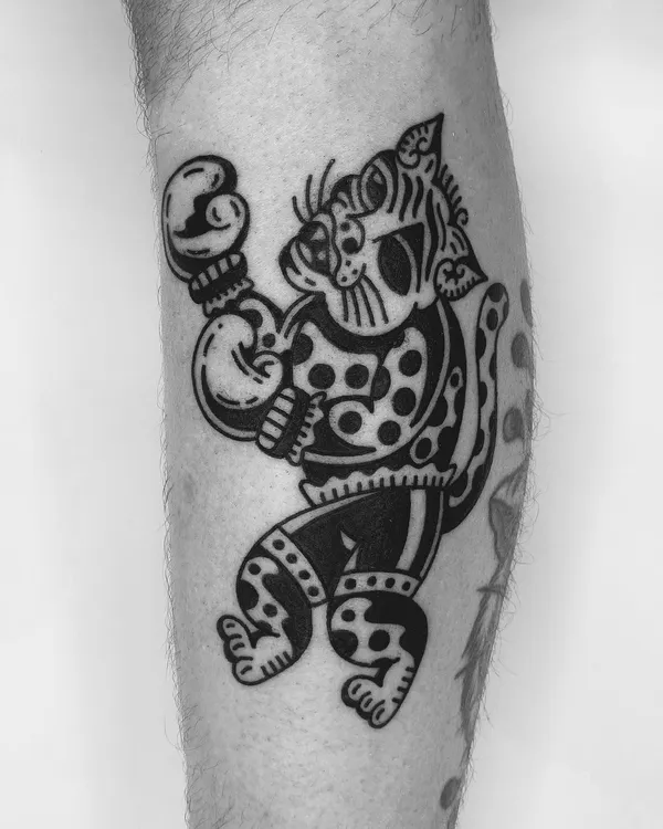 Bold blackwork tattoo by Ebie Tattooer - piece 12
