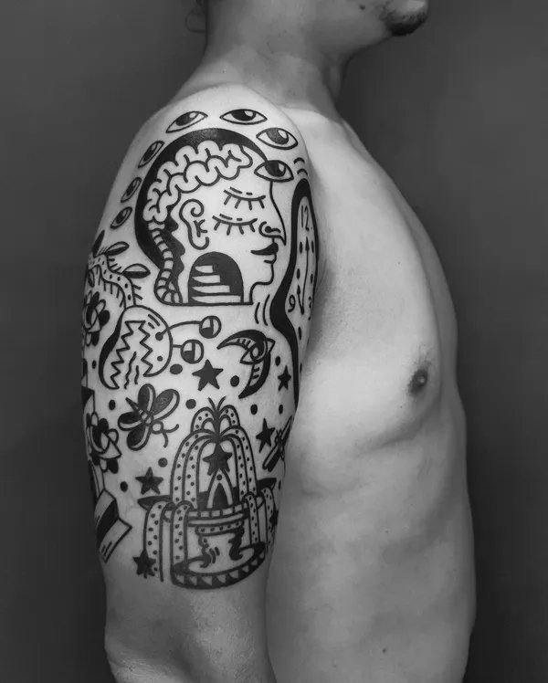 Bold blackwork tattoo by Ebie Tattooer - piece 1
